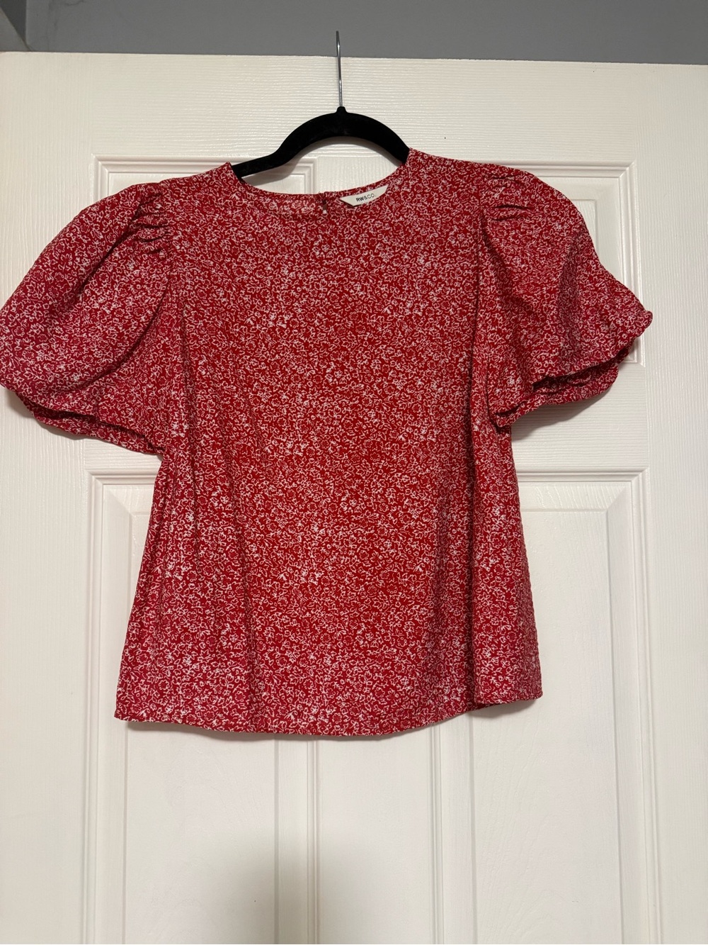Red Floral Puff-Sleeve Top RW